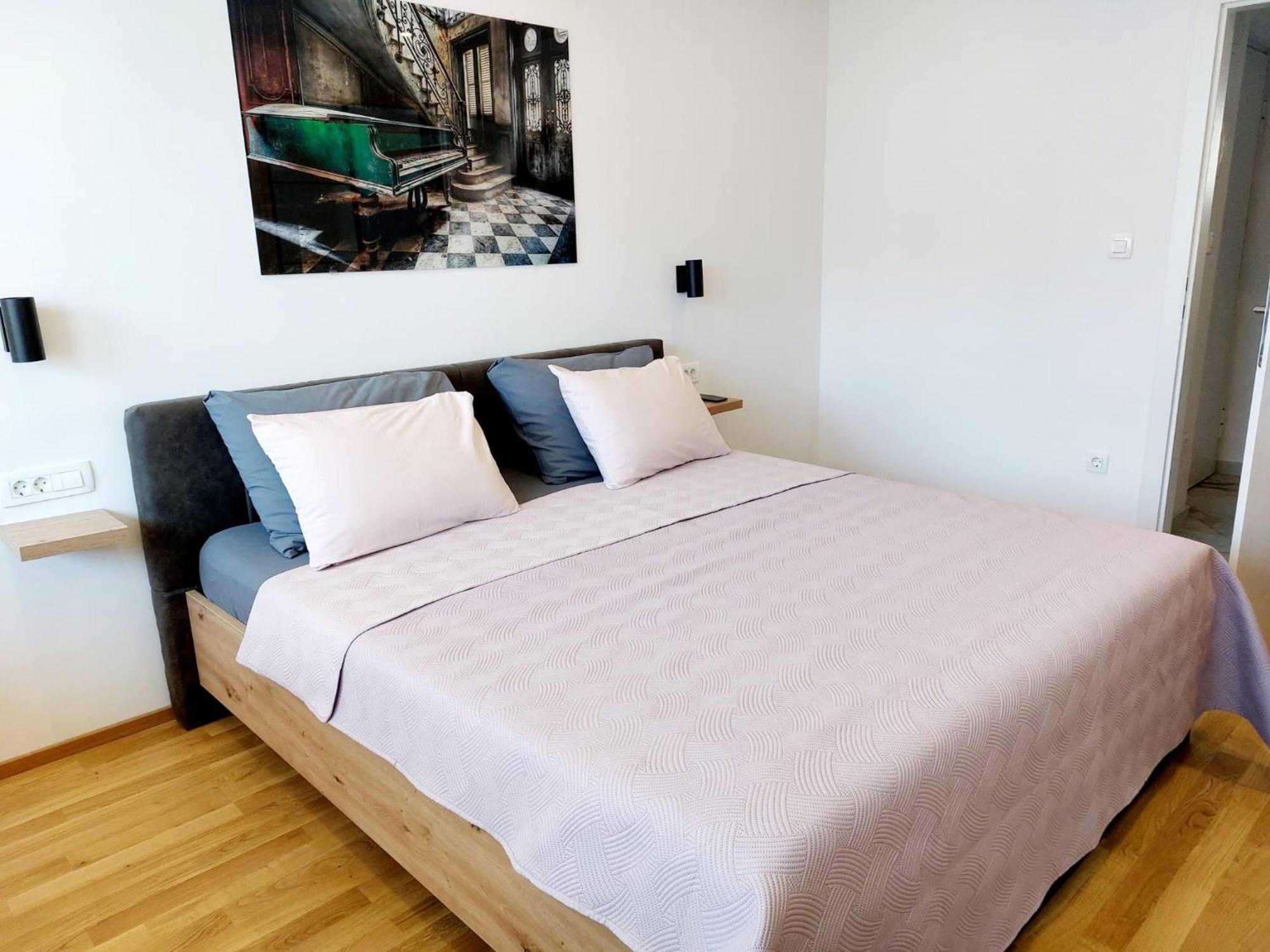 Comfort 2 Bedroom Apartment 10Min Walk From Center And Beach Сплит Экстерьер фото